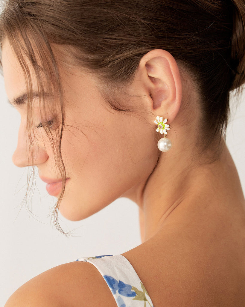 Flower Pearl Earrings White Earrings - RIHOAS