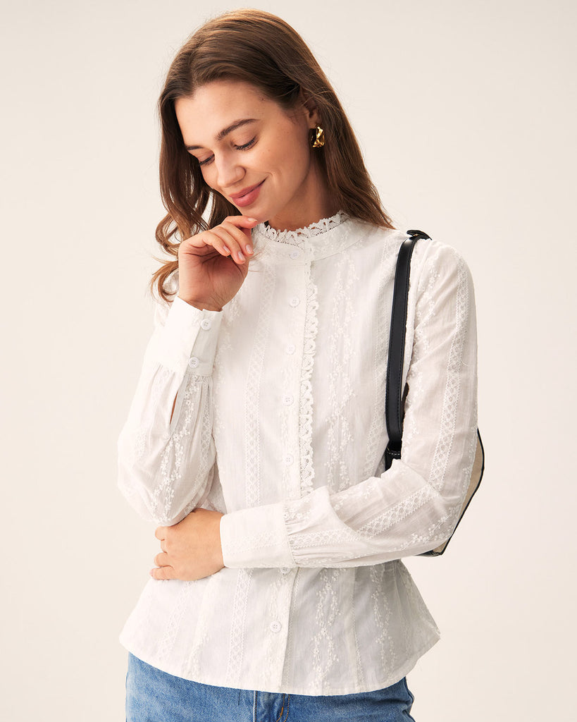 White Embroidery Round Neck Shirt