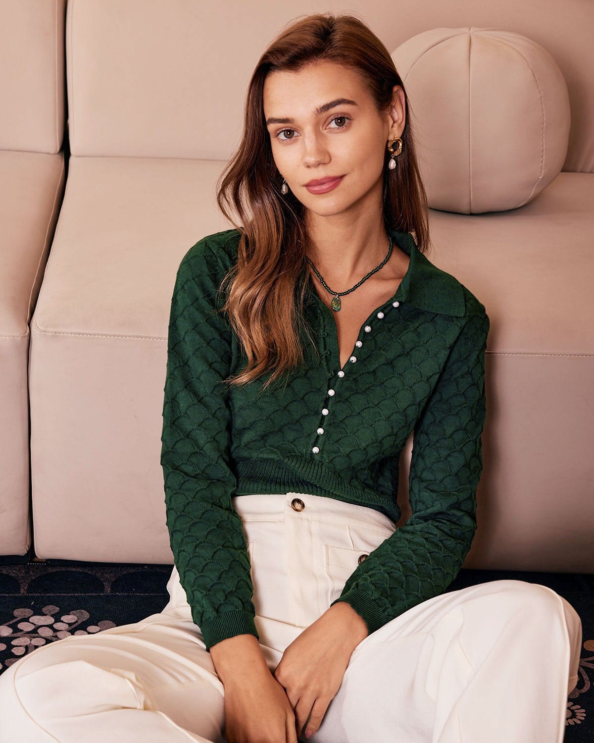 Knit woman deals top